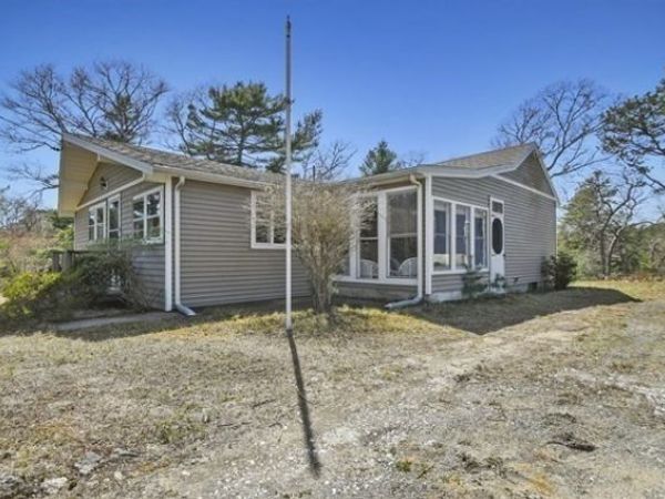 272 Glen Charlie Rd, Wareham, MA 02538