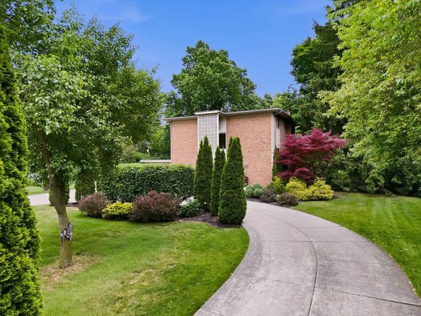 11610 McClumpha Road, Plymouth, MI 48170