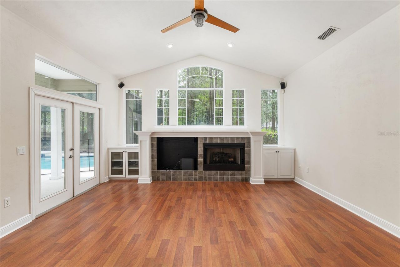10511 SW 17th Place , Gainesville, FL 32607 Photo