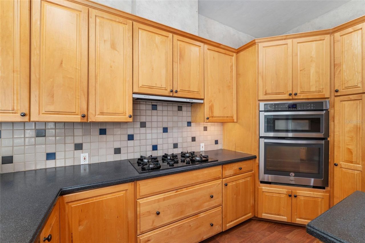 10511 SW 17th Place , Gainesville, FL 32607 Photo