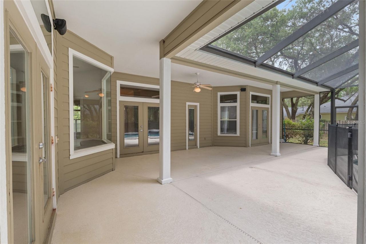 10511 SW 17th Place , Gainesville, FL 32607 Photo