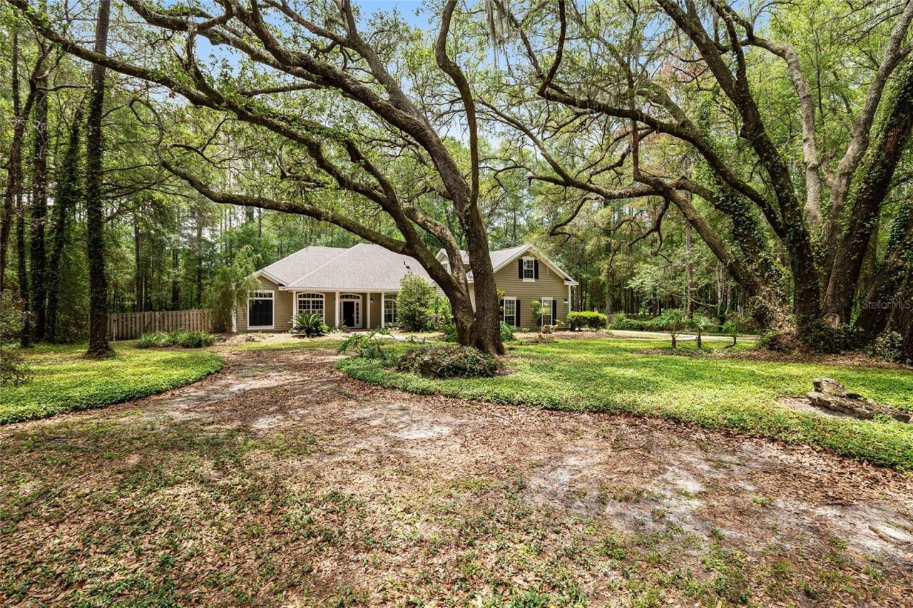 10511 SW 17th Place , Gainesville, FL 32607 Photo