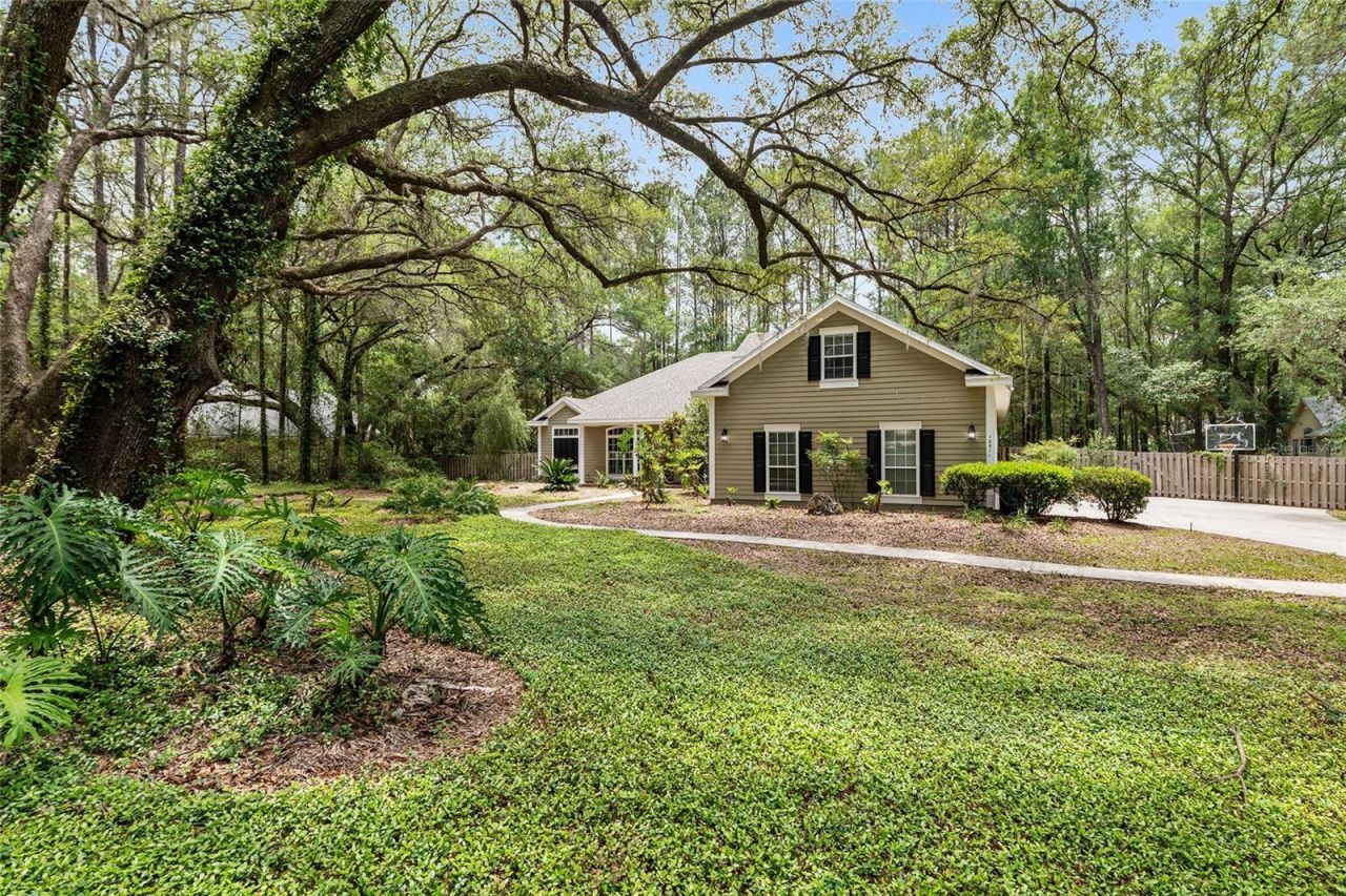 10511 SW 17th Place , Gainesville, FL 32607 Photo