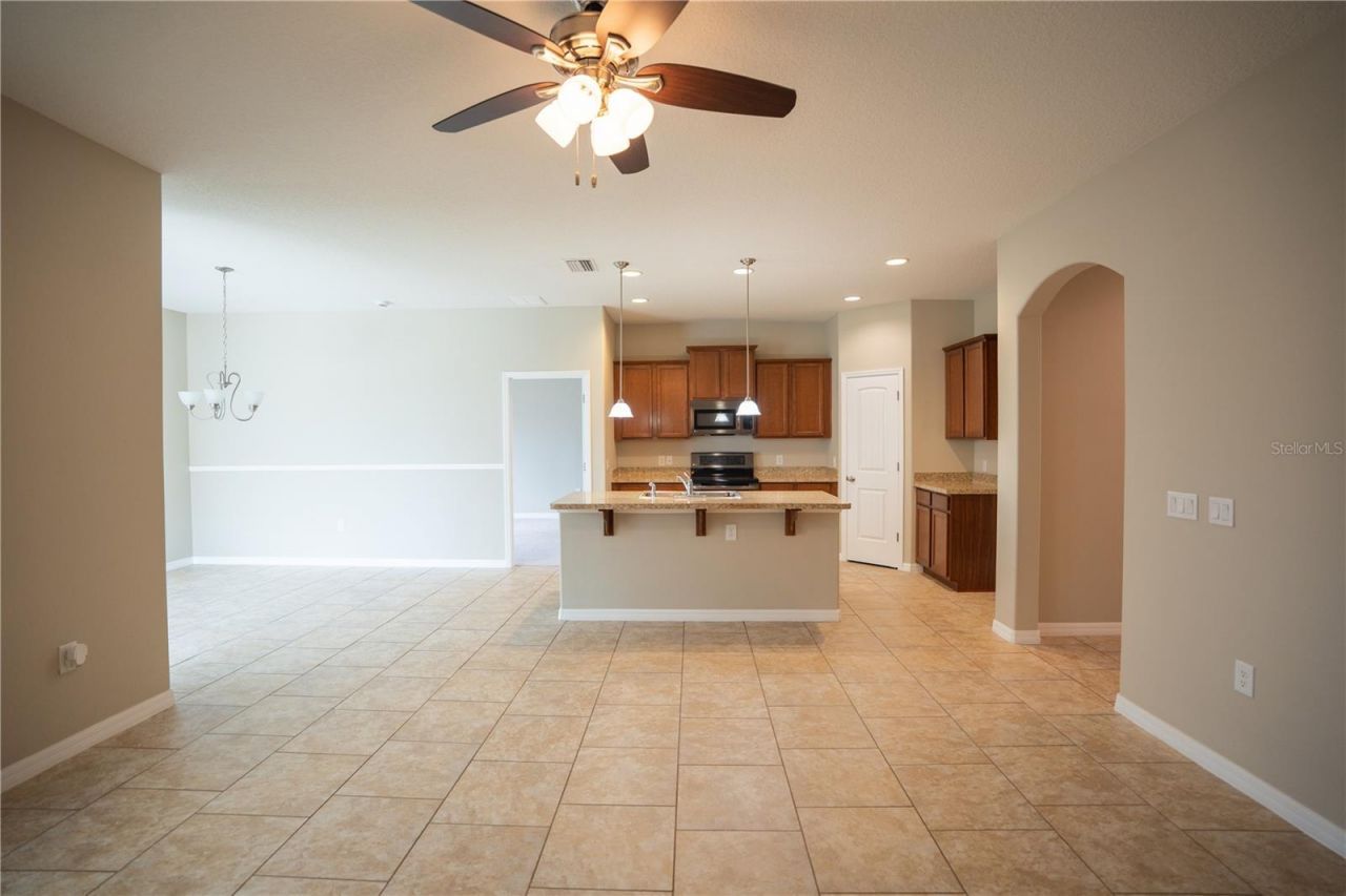 1860 Skyview Drive , Auburndale, FL 33823 Photo
