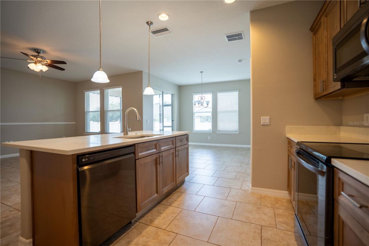 1860 Skyview Drive, Auburndale, FL 33823 Photo