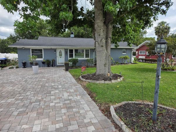 7130 EARLWOOD AVENUE , MOUNT DORA, FL 32757