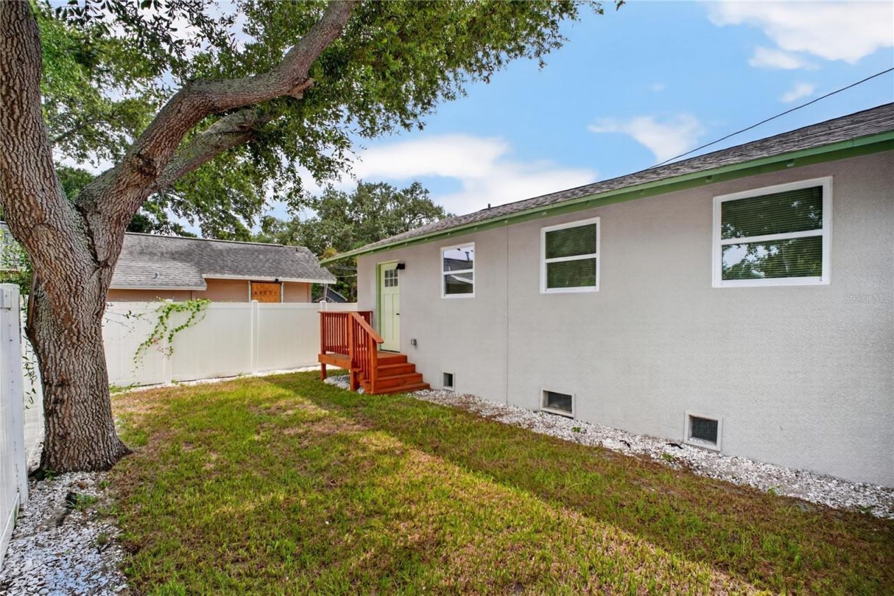 1214 20th Avenue S, Saint Petersburg, FL 33705 Photo