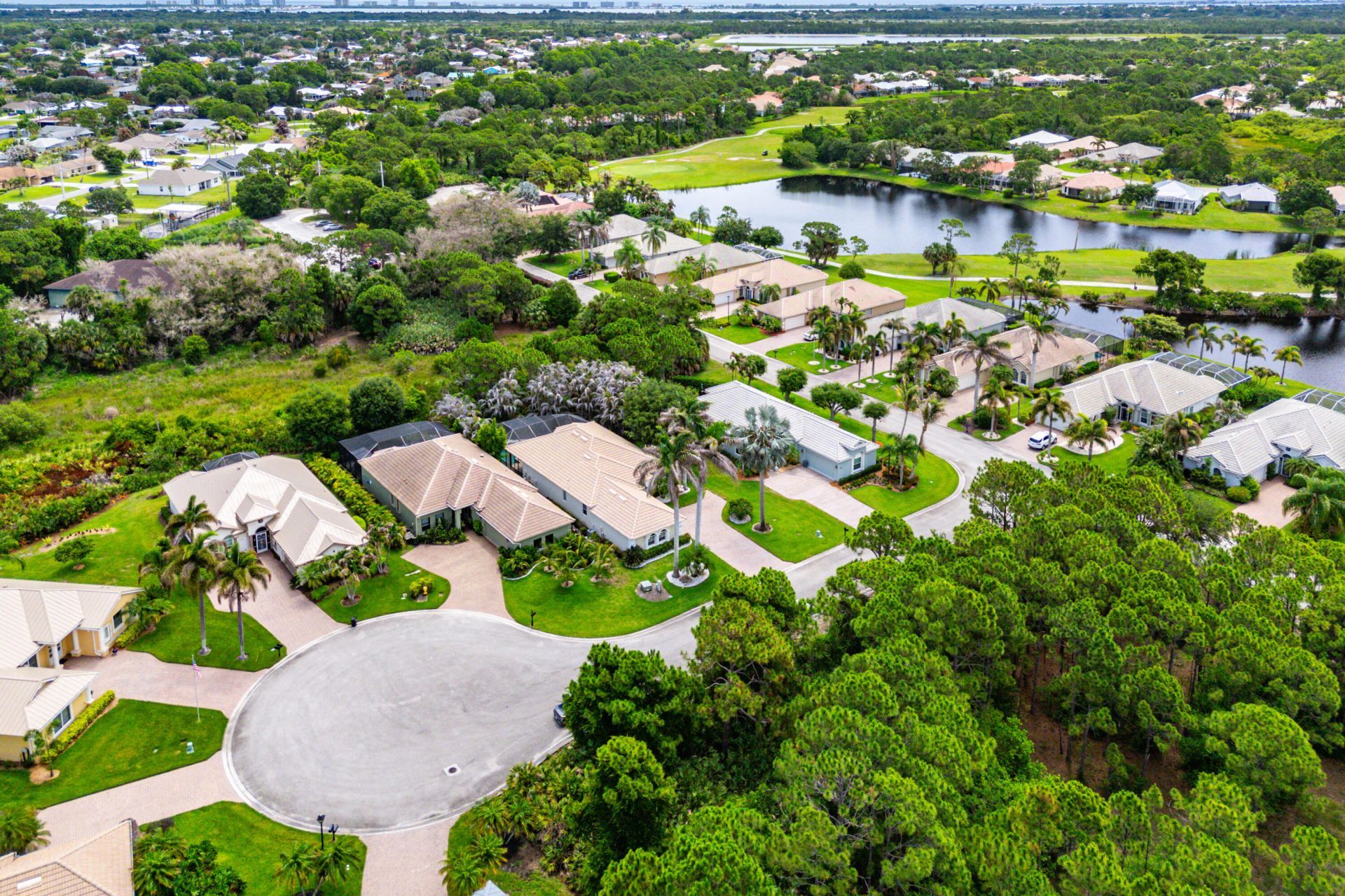 4717 NW Winter Oak Court, Jensen Beach, FL 34957 Photo