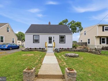 25 N MARTIN LANE, NORWOOD, PA 19074