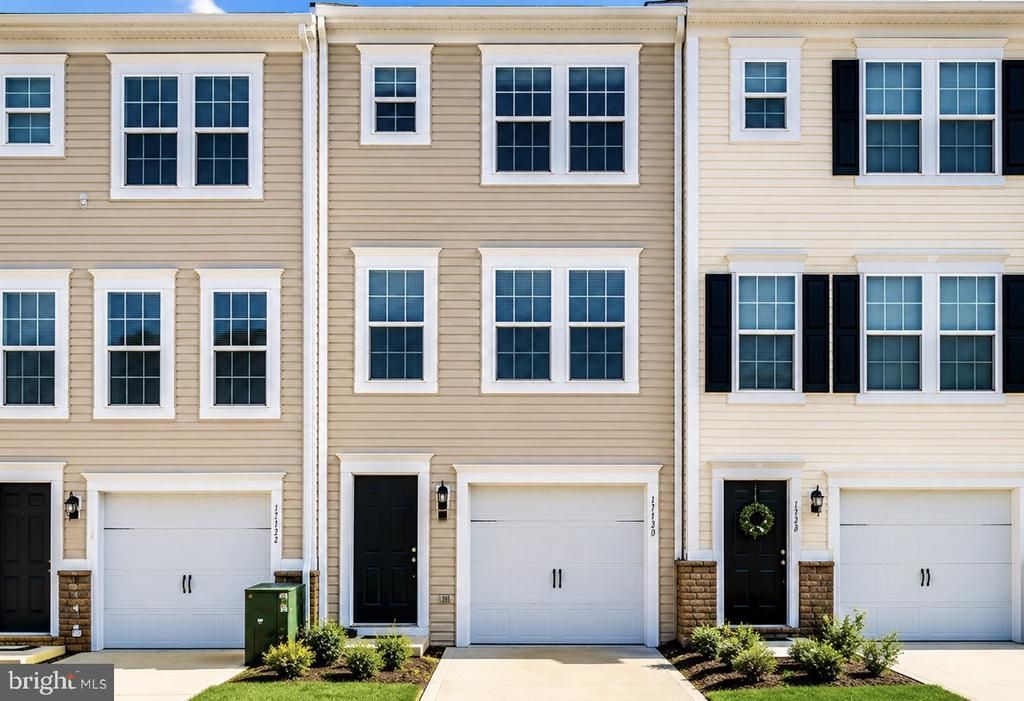 17130 Gibson Mill Road, Dumfries, VA 22026 Main Photo