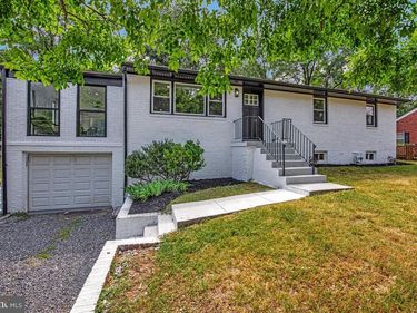 DISTRICT HEIGHTS, MD 20747