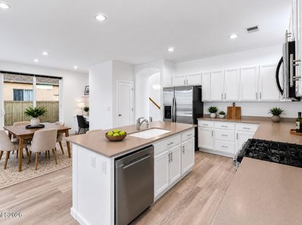 10548 Twin Bridges Way, Reno, NV 89521 Photo