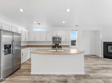 10548 Twin Bridges Way, Reno, NV 89521 Photo
