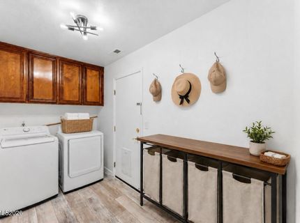 10548 Twin Bridges Way, Reno, NV 89521 Photo