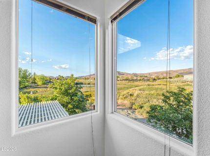 10548 Twin Bridges Way, Reno, NV 89521 Photo