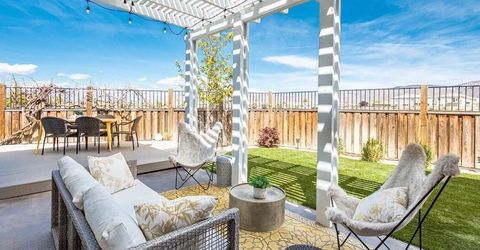 10548 Twin Bridges Way, Reno, NV 89521 Photo