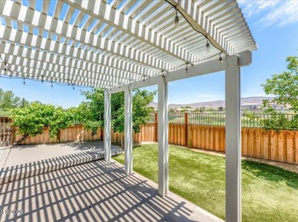 10548 Twin Bridges Way, Reno, NV 89521 Photo