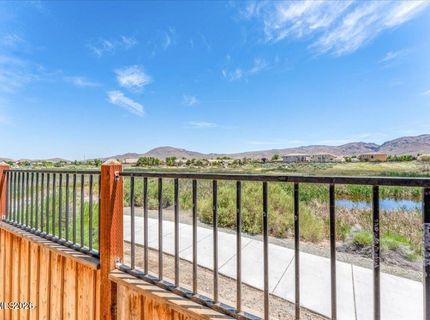 10548 Twin Bridges Way, Reno, NV 89521 Photo