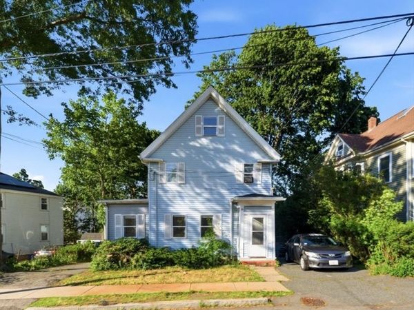 14-16 Moore St, Quincy, MA 02169