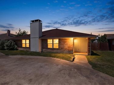 9693 Windy Ridge Road, Frisco, TX 75033