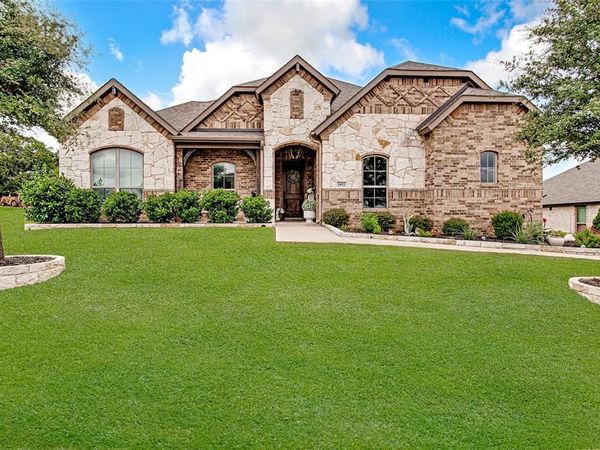 1952 Manzana Way, Burleson, TX 76028