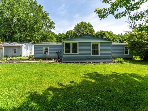 650 Pleasant Valley Road, Lyons, NY 14489