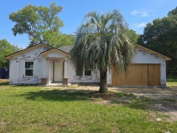 2020 PATE Road N, Jacksonville, FL 32226