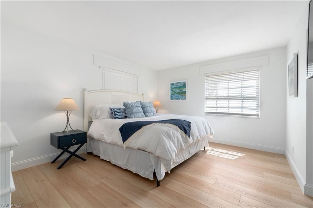 1222 Gordon Dr , Unit 2, Naples, FL 34102 Photo