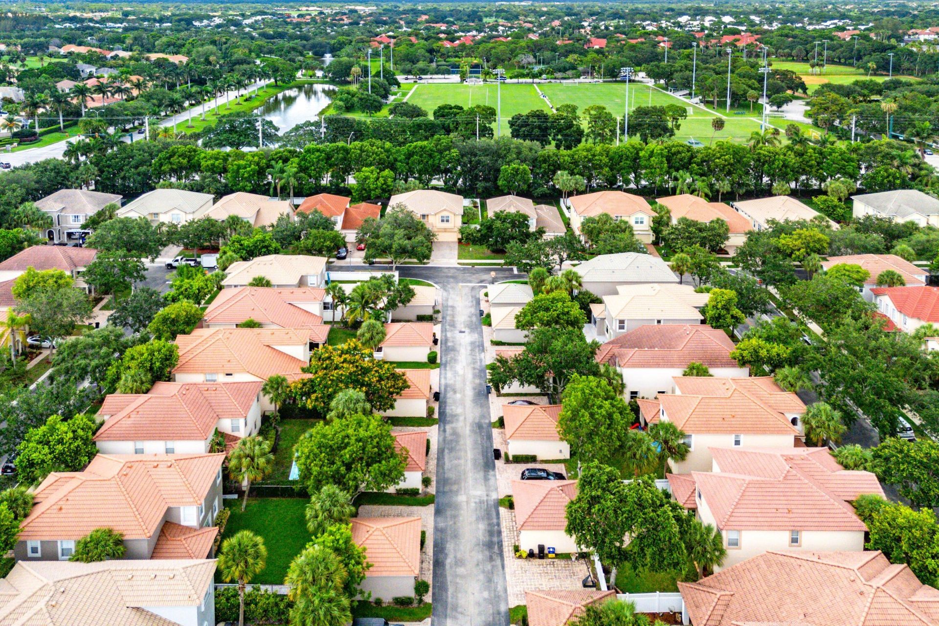 8215 Calterra Drive, Palm Beach Gardens, FL 33418 Photo