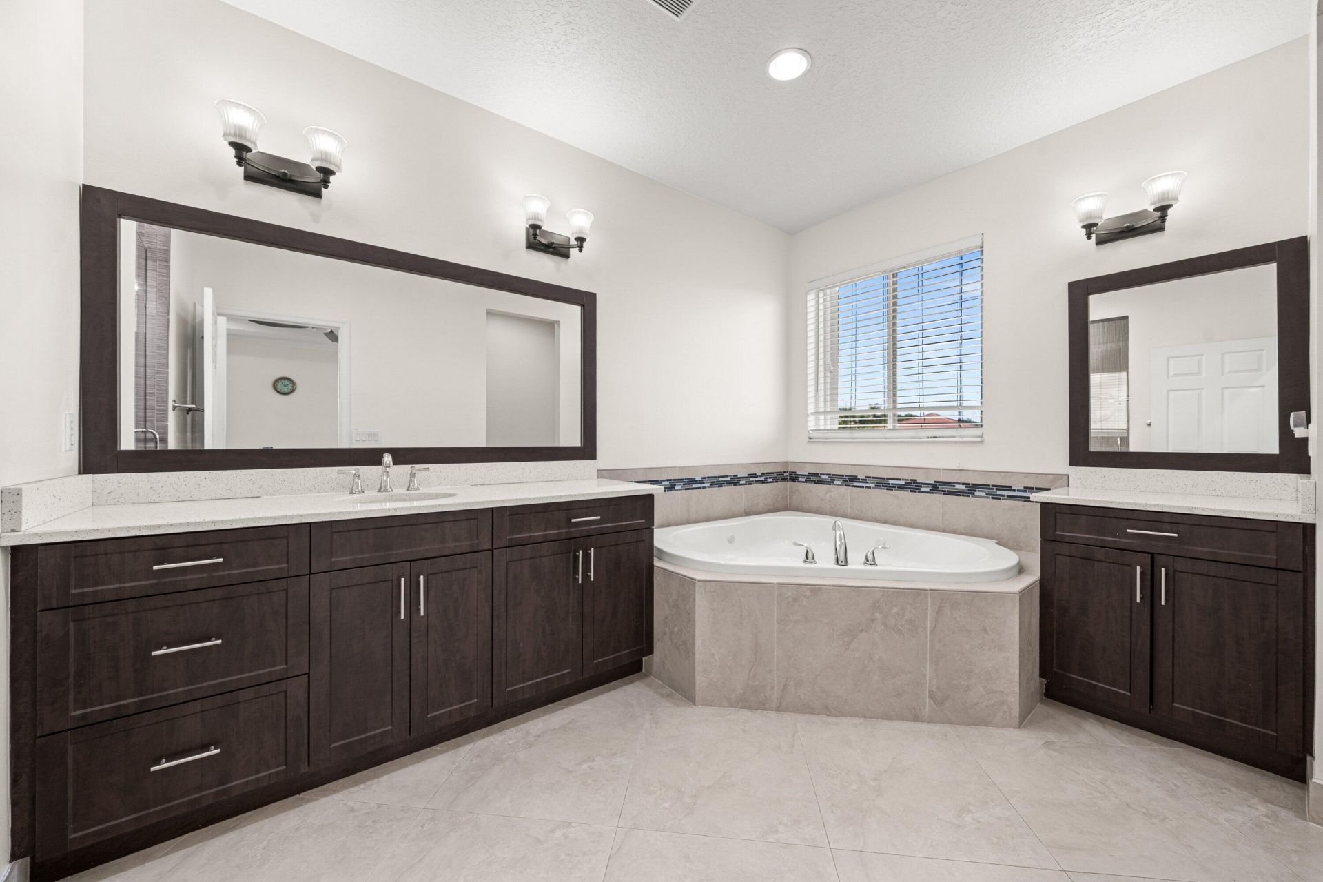 7048 Via Leonardo, Lake Worth, FL 33467 Photo