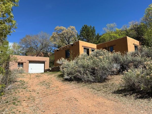1710 Upper Canyon Road , Santa Fe, NM 87501