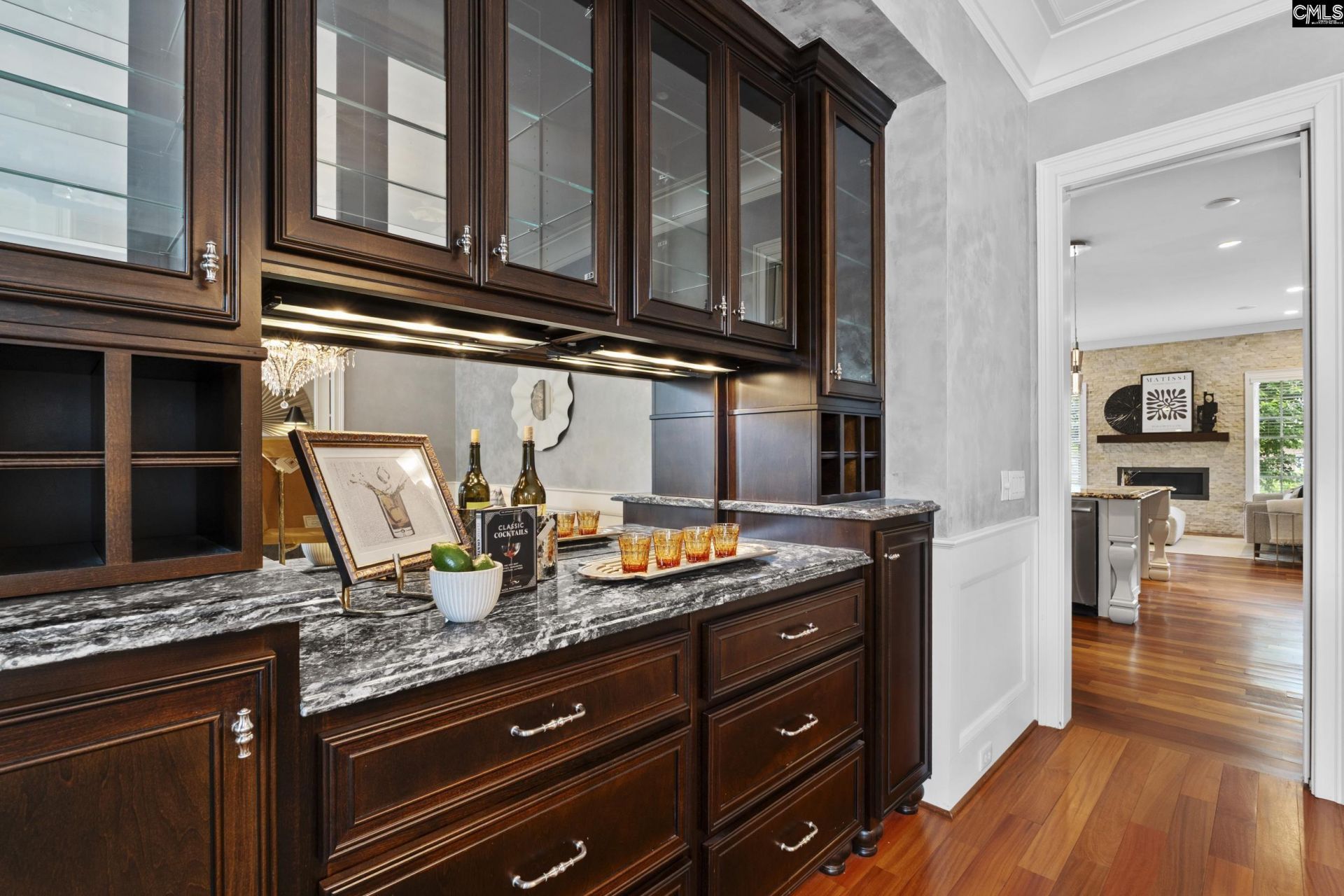 100 Tarawood Drive  Photo 10