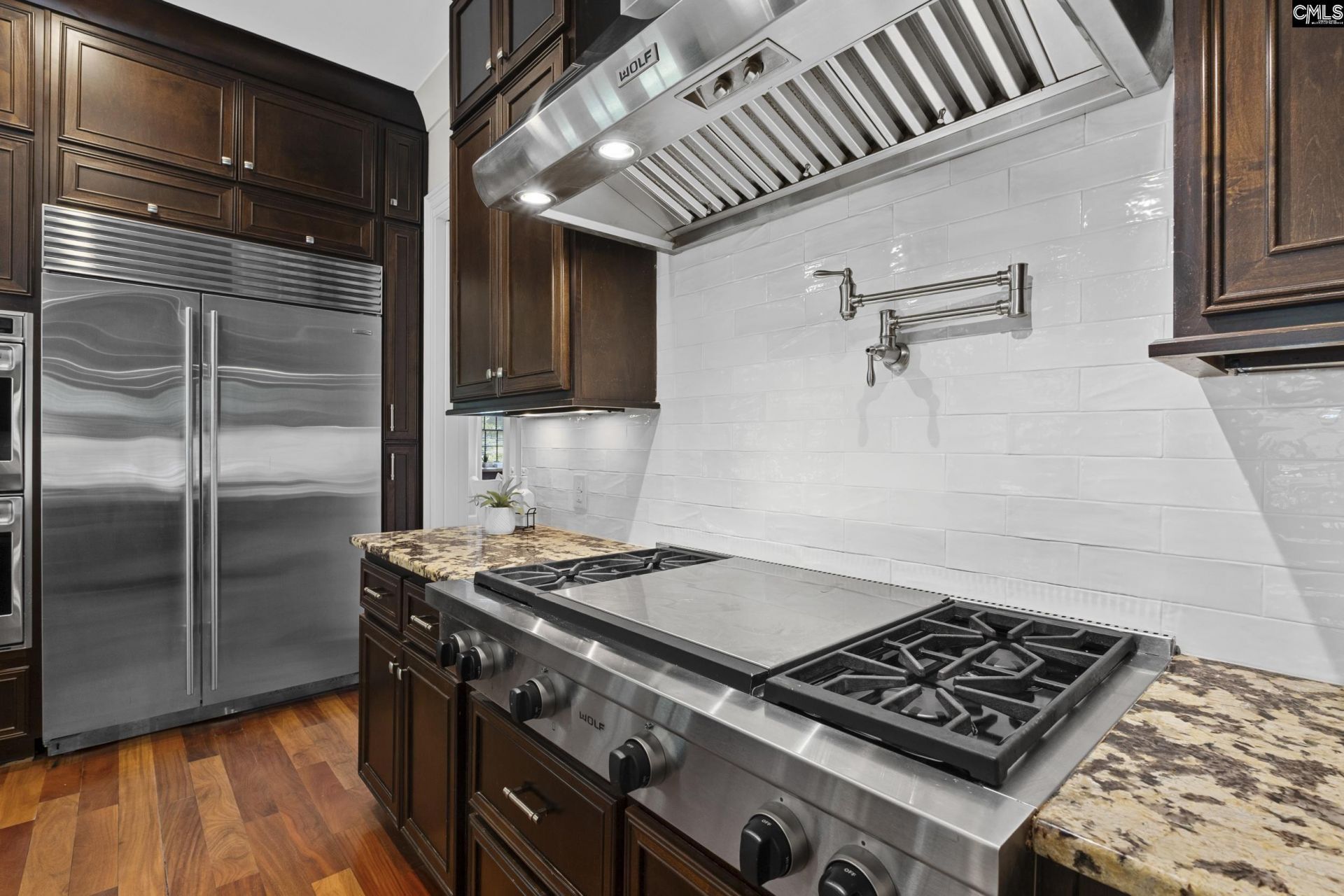 100 Tarawood Drive  Photo 13
