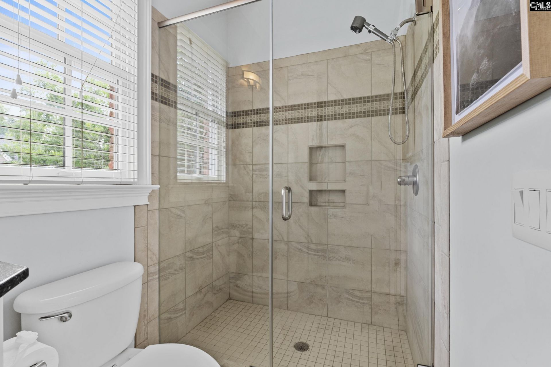 100 Tarawood Drive  Photo 32