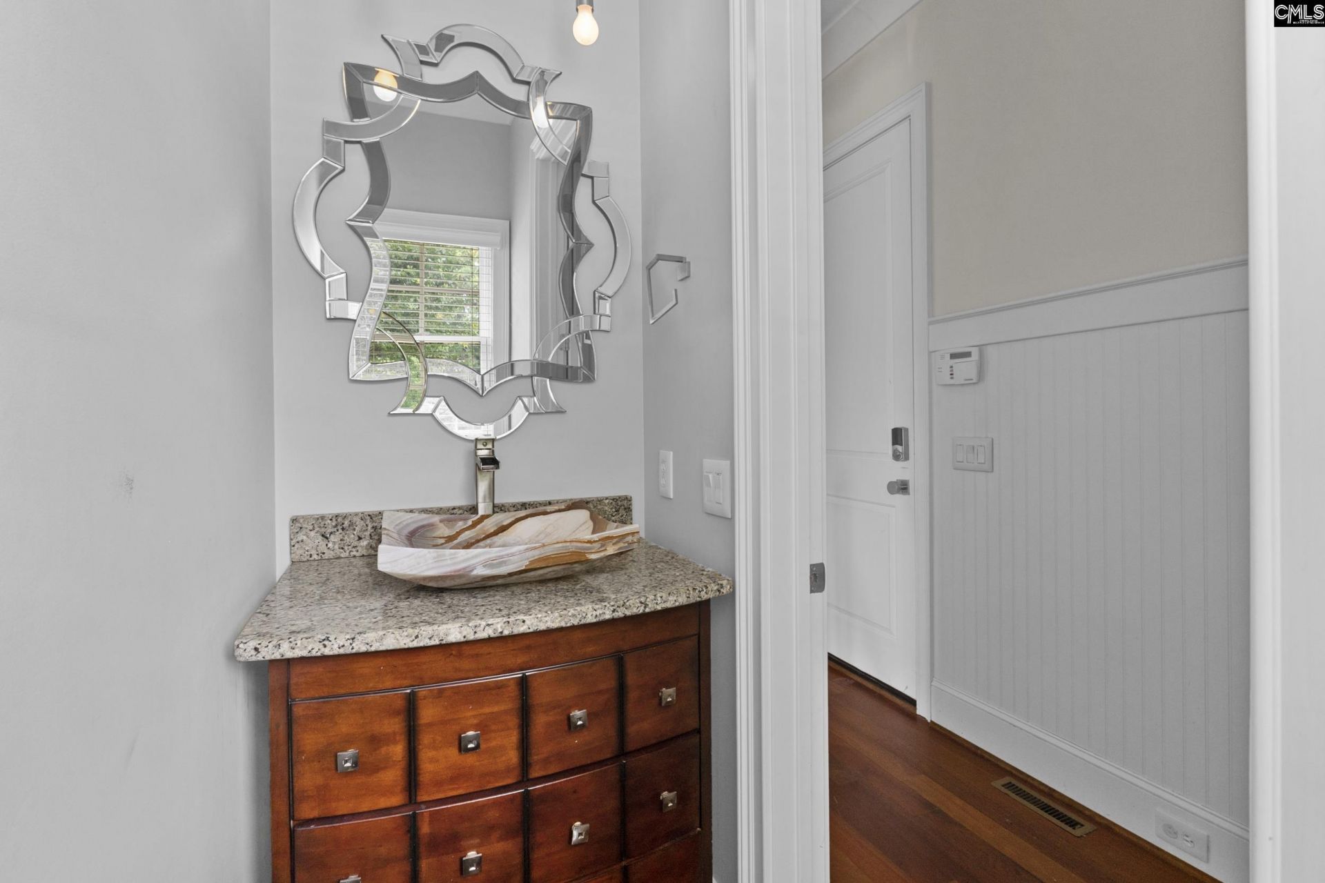 100 Tarawood Drive  Photo 33