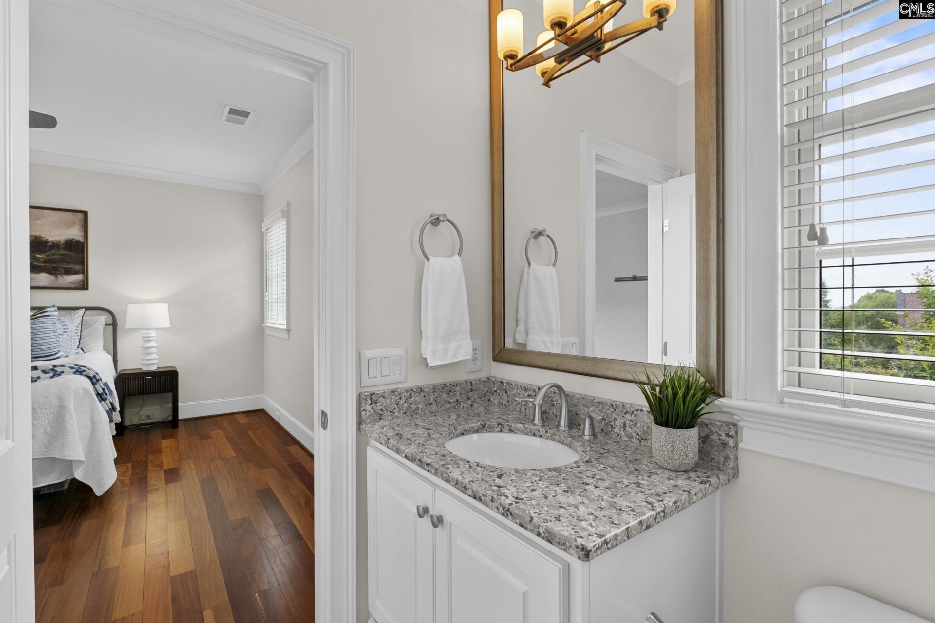 100 Tarawood Drive  Photo 41