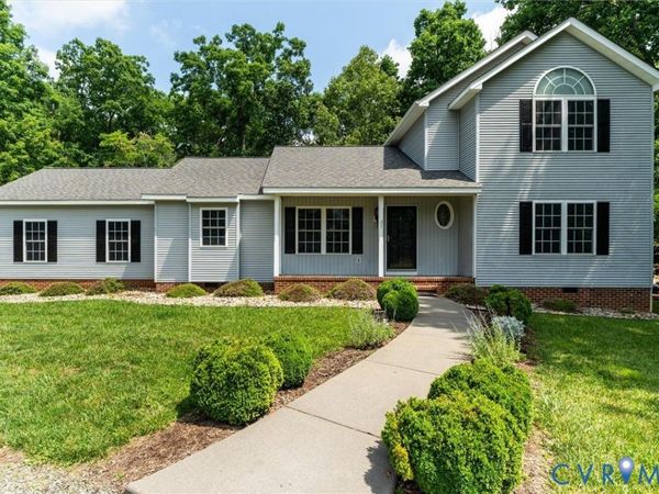 7 Loving Terrace , Palmyra, VA 22963