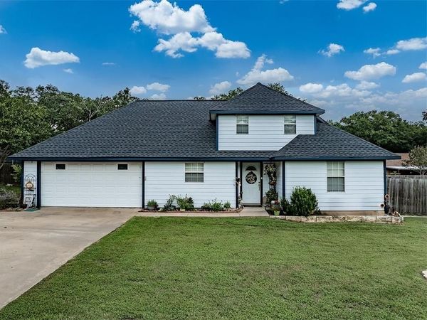 234 Park DR, La Grange, TX 78945