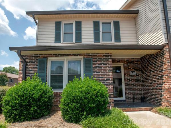 1330 5th Street NE, Unit 131, Hickory, NC 28601