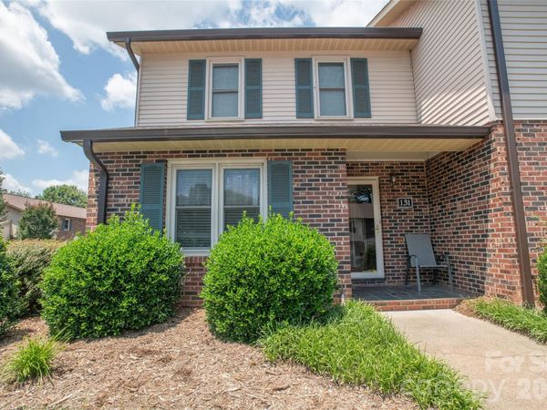 1330 5th Street NE, Unit 131, Hickory, NC 28601