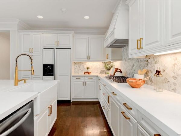 8360 Bristol Ridge Lane, San Diego, CA 92127