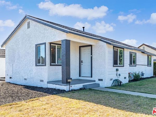 12219 S Central Avenue, Los Angeles, CA 90059