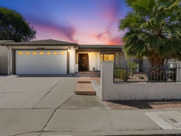 8495 Flanders, San Diego, CA 92126