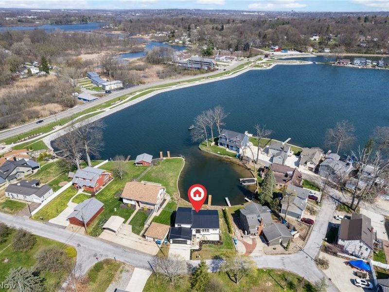 253 Aqua Boulevard, Coventry, OH 44319 Photo 2