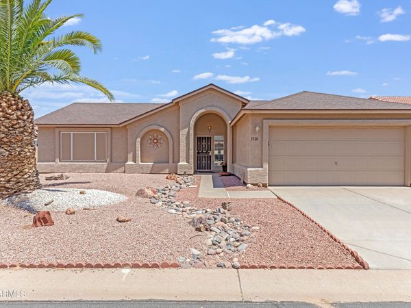 1520 E FIRESTONE Drive, Chandler, AZ 85249
