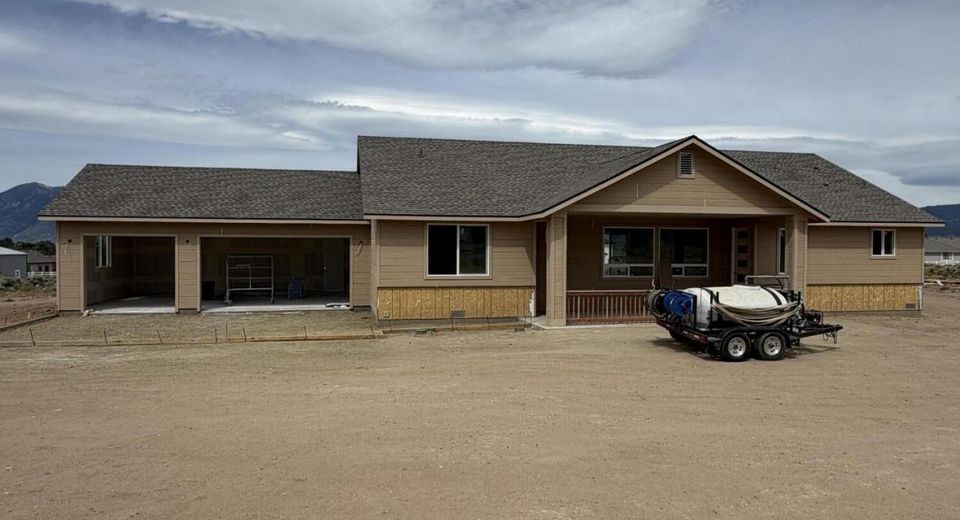2754 E Valley Road, Minden, NV 89423 Photo