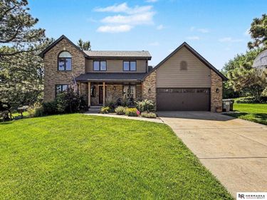 8325 Water Tower Court, Lincoln, NE 68516