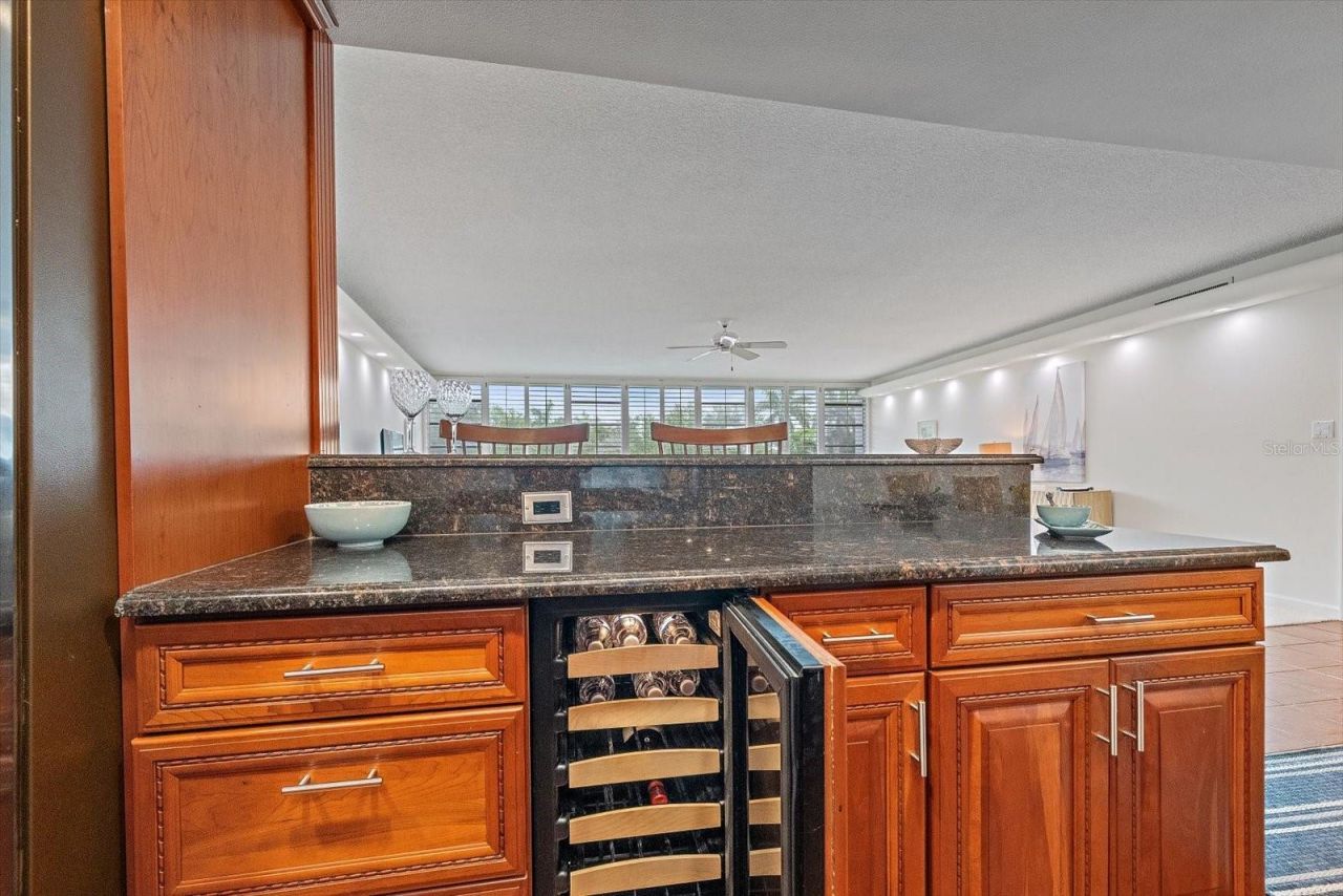 100 Sands Point Road, Unit 303, Longboat Key, FL 34228 Photo