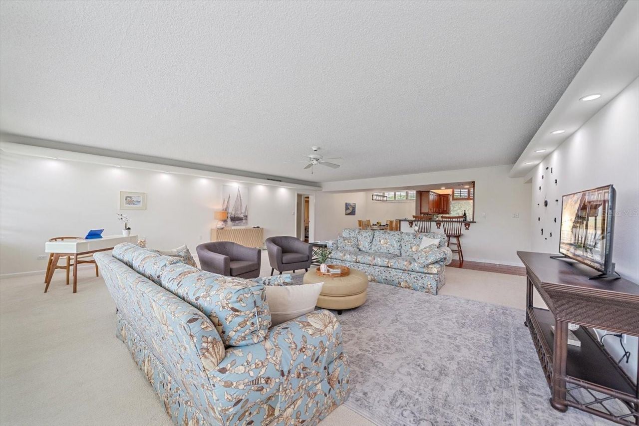 100 Sands Point Road, Unit 303, Longboat Key, FL 34228 Photo