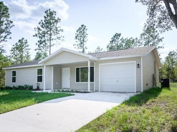 715 NE 130TH COURT , SILVER SPRINGS, FL 34488